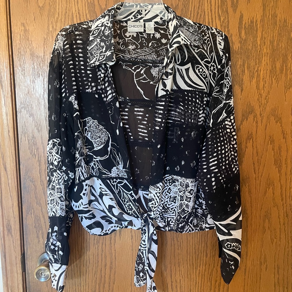 Chico's Black and White Long Sleeve Button Down Shirt **